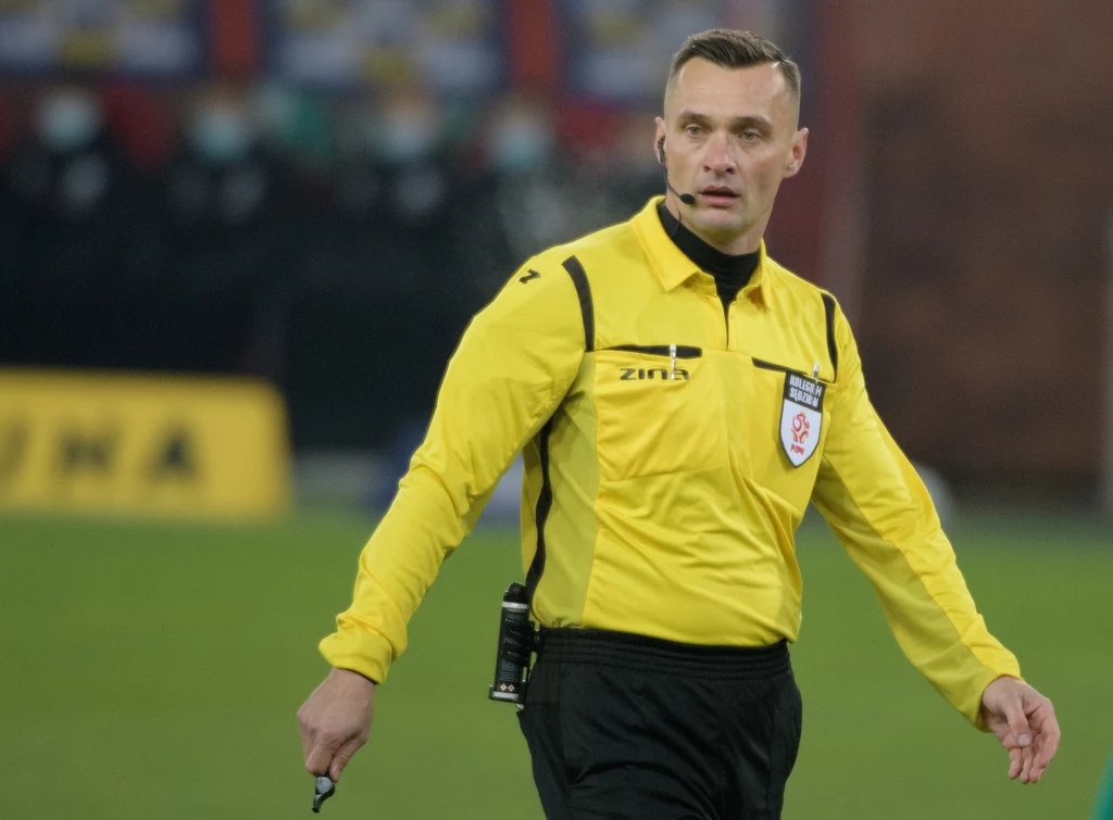Mecz prowadził sędzia Jarosław Przybył Mecz prowadził sędzia Jarosław Przybył