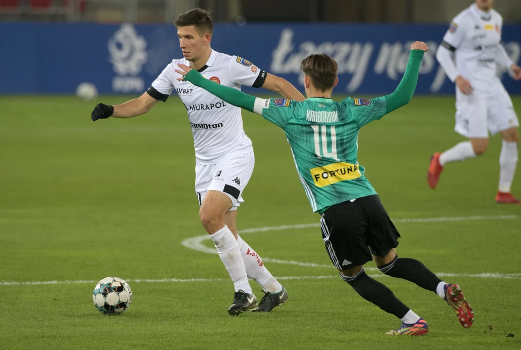 Mateusz Możdżeń (w białej koszulce) i Michał Karbownik Mateusz Możdżeń (w białej koszulce) i Michał Karbownik