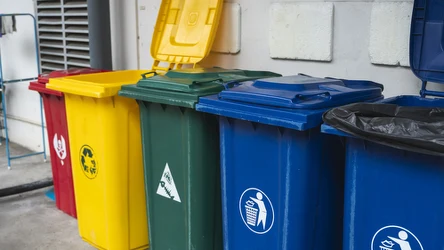 W Polsce nadal będzie tylko pięć rodzajów pojemników do segregacji odpadów