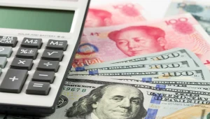 Kursy walut. ​Złoty umacnia się wobec euro i dolara