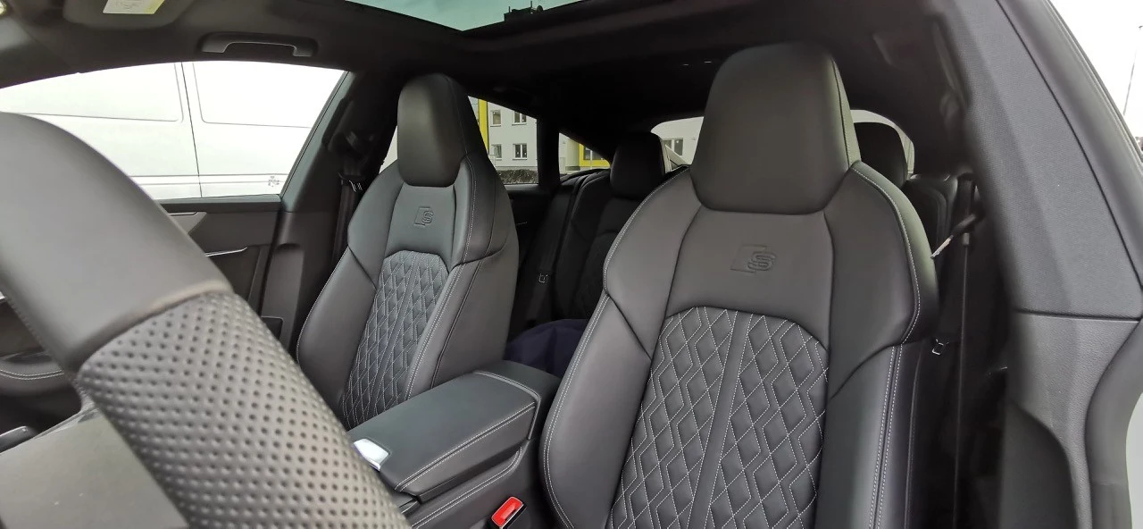 Audi A7 55 TFSI e na zdjęciach