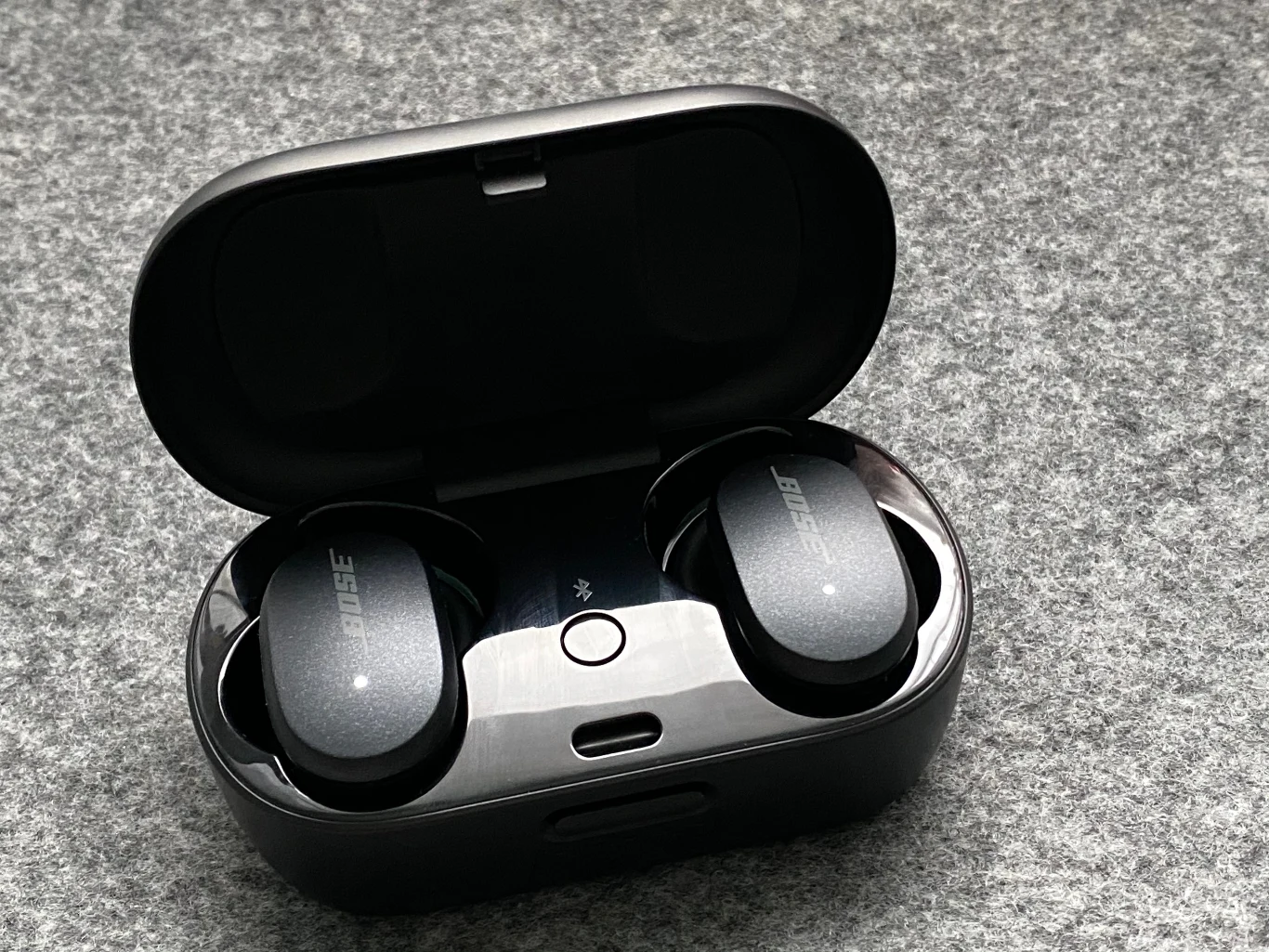 Bose QuietComfort Earbuds Bose QuietComfort Earbuds