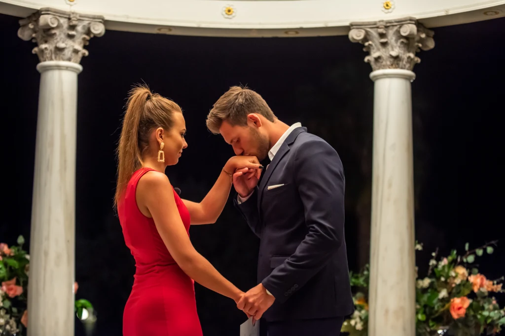 Ola Kotowska i Rafał Pietrzak - "Love Island. Wyspa miłości" Ola Kotowska i Rafał Pietrzak - "Love Island. Wyspa miłości"