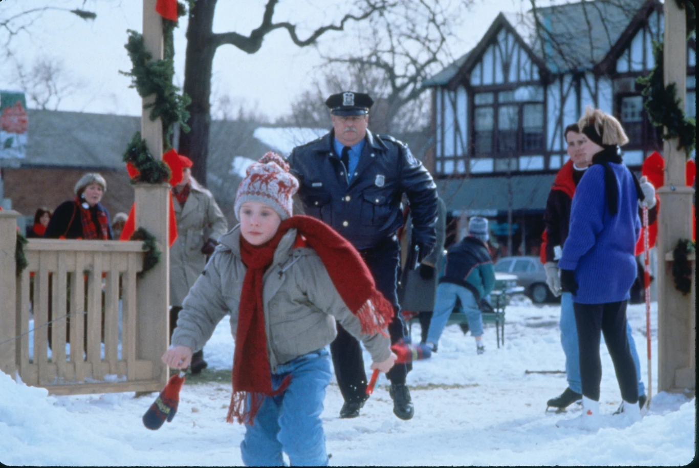 Kadr z filmu "Kevin sam w domu" (1990) / Twentieth Century Fox Film Corporation. All rights reserved Kadr z filmu "Kevin sam w domu" (1990) / Twentieth Century Fox Film Corporation. All rights reserved