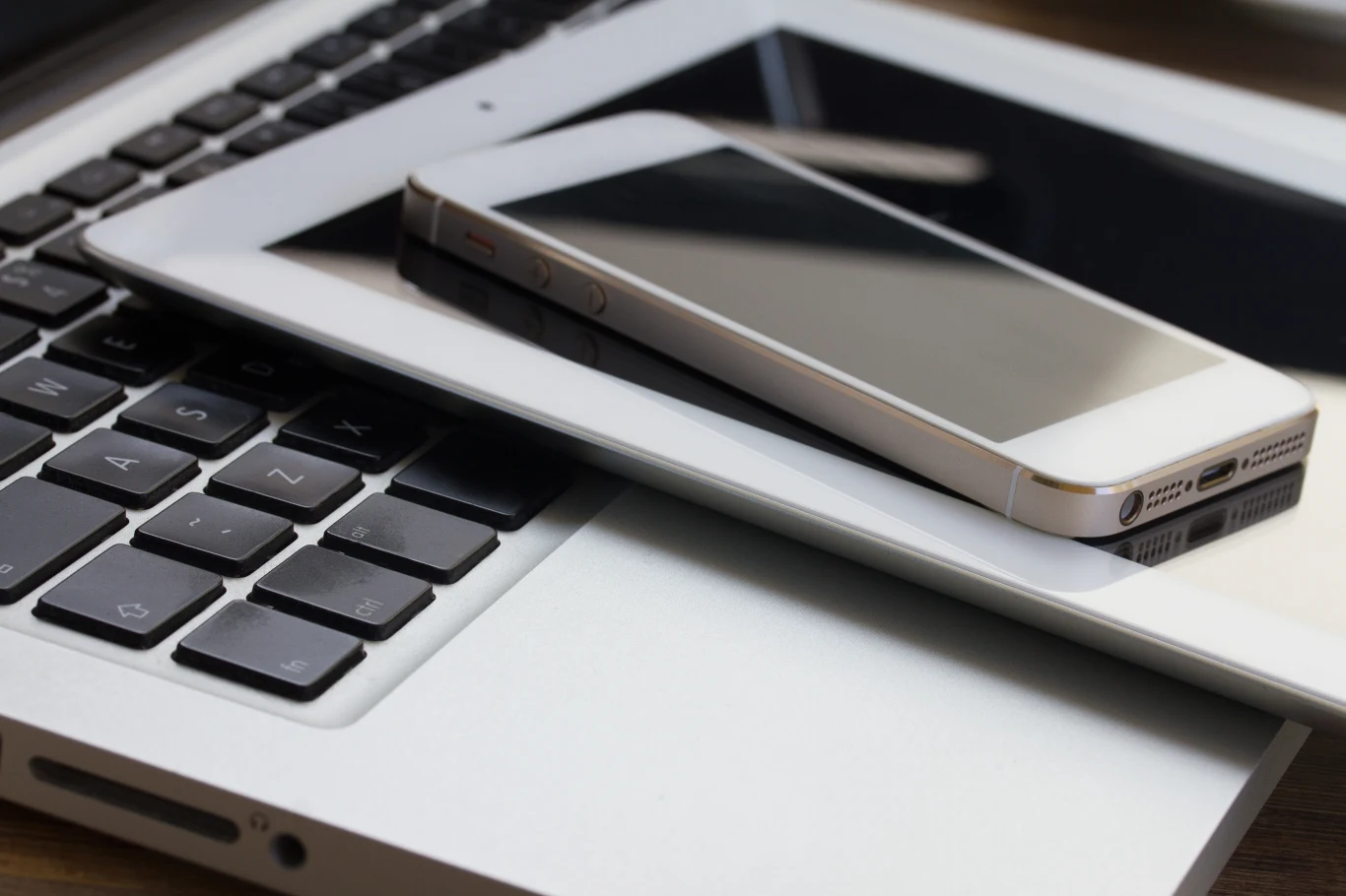 Z pięciu komputerów można odzyskać 1 gram złota