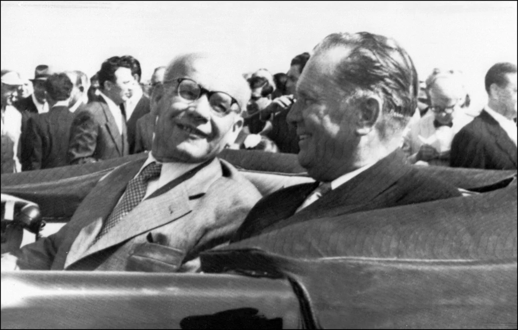 Władysław Gomułka podczas wizyty w Belgradzie. Na zdjęciu widzimy także Josipa Broz Tito