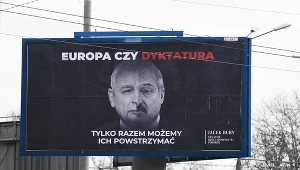 Billboard z podobiznami Jarosława Kaczyńskiego i Alaksandra Łukaszenki