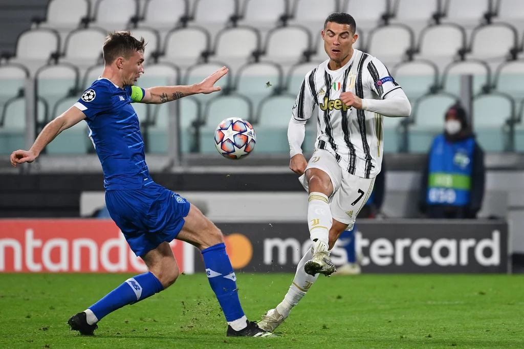 Cristiano Ronaldo w meczu z Dynamem Kijów Cristiano Ronaldo w meczu z Dynamem Kijów