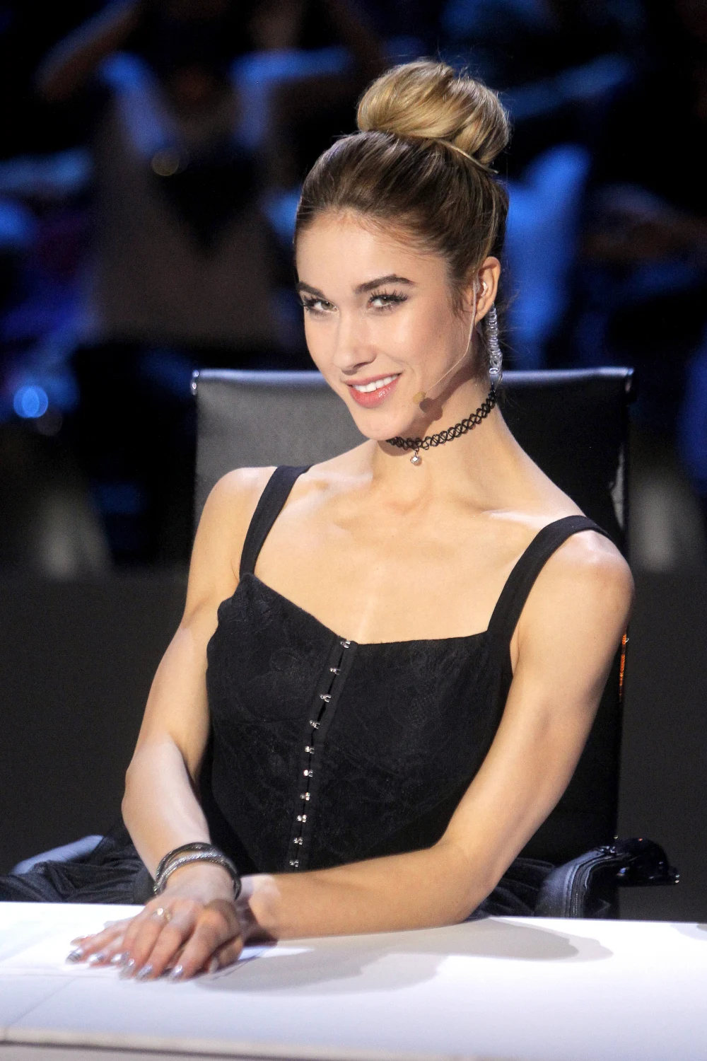 Utalentowaną tancerkę docenili też producenci amerykańskiego talent-show "The World's Best", w którym Ida zasiadła na fotelu jurorki. Warto zaznaczyć, że poza Nowakowską w jury programu znalazły się gwiazdy zza oceanu, m.in. aktorka Drew Barrymore, piosenkarka Faith Hill, a także wokalista RuPaul. Program poprowadzi aktor James Corden. Utalentowaną tancerkę docenili też producenci amerykańskiego talent-show "The World's Best", w którym Ida zasiadła na fotelu jurorki. Warto zaznaczyć, że poza Nowakowską w jury programu znalazły się gwiazdy zza oceanu, m.in. aktorka Drew Barrymore, piosenkarka Faith Hill, a także wokalista RuPaul. Program poprowadzi aktor James Corden.