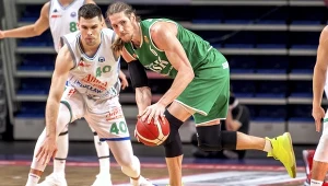 Ivica Radić (z lewej) w meczu ze Śląskiem Wrocław