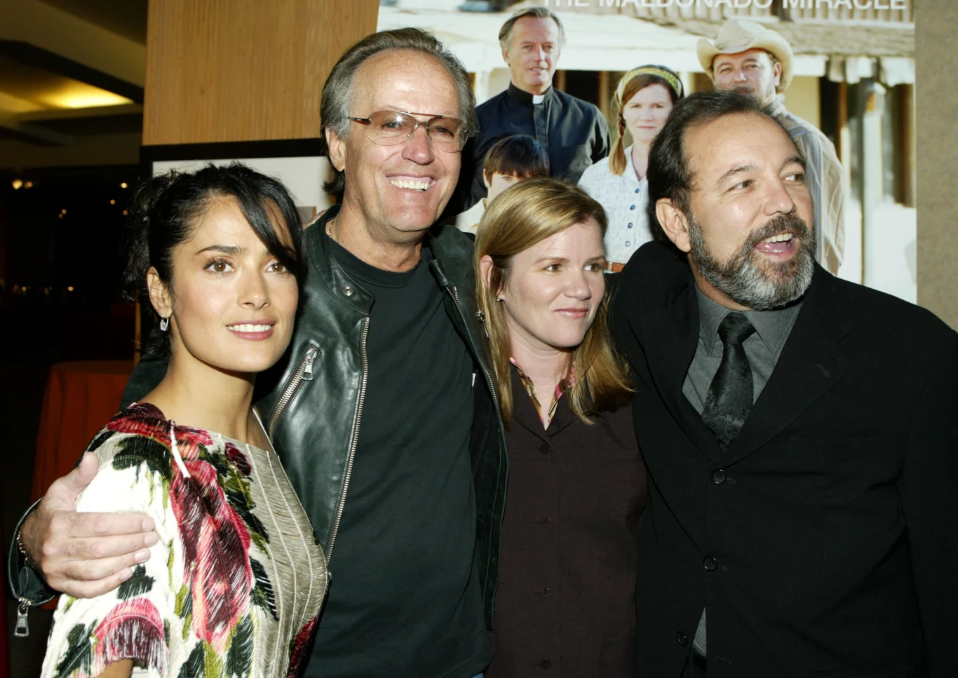 Po "Fridzie" gwiazda stanęła po drugiej stronie kamery, reżyserując film telewizyjny "Zdarzył się cud". To był ostateczny dowód jej niezależności. Debiutując jako twórczyni, Hayek pokazała, że nie zamierza iść na łatwiznę. Wkrótce potem założyła swoją własną wytwórnię - Ventanarosa, a w 2005 roku zasiadła w jury festiwalu w Cannes.