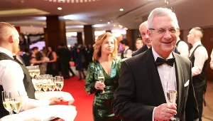 Żużel: Jakub Czosnyka: Honorowy prezes PZM nie chce trzeciego złota dla Bartosza Zmarzlika? Coś tu chyba nie halo (felieton)