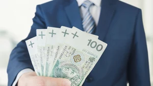 Rentę z tytułu całkowitej niezdolności do pracy otrzymają osoby, które nie mogą wykonywać pracy zarobkowej.