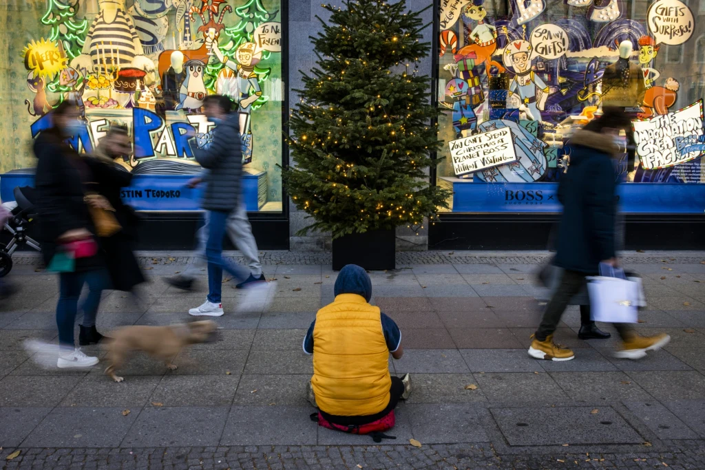 Berlin przed świętami Bożego Narodzenia w czasie pandemii koronawirusa