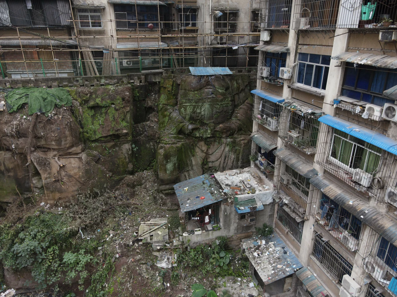 Według wstępnych szacunków obiekt liczy około 800 lat.