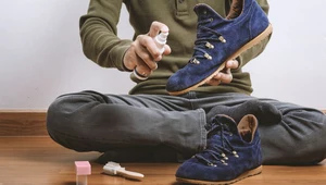 Czym wyczyścić buty z zamszu i nubuku? Niezawodne sposoby na plamy