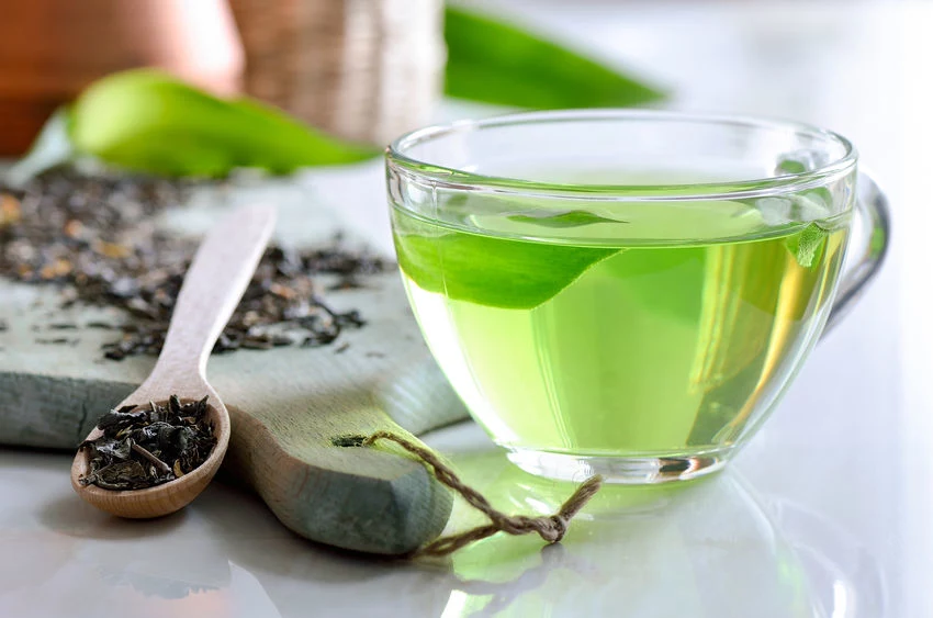 Kiedy najlepiej pić zieloną herbatę?
