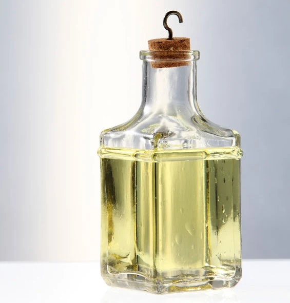 Dlaczego warto stosować olejek abisyński? Dlaczego warto stosować olejek abisyński?