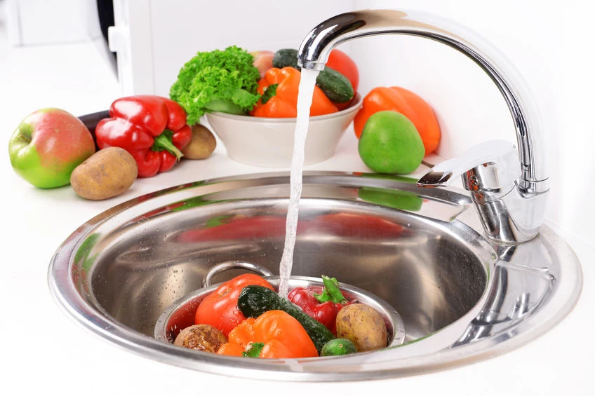 Mycie warzyw i owoców 