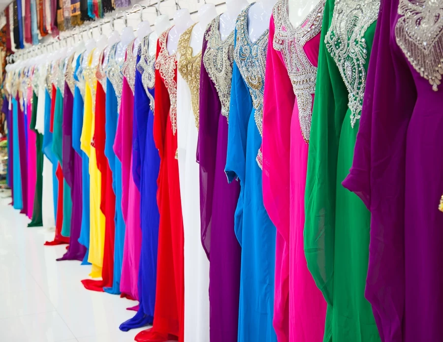 Jak dobierać kolory ubrań? 