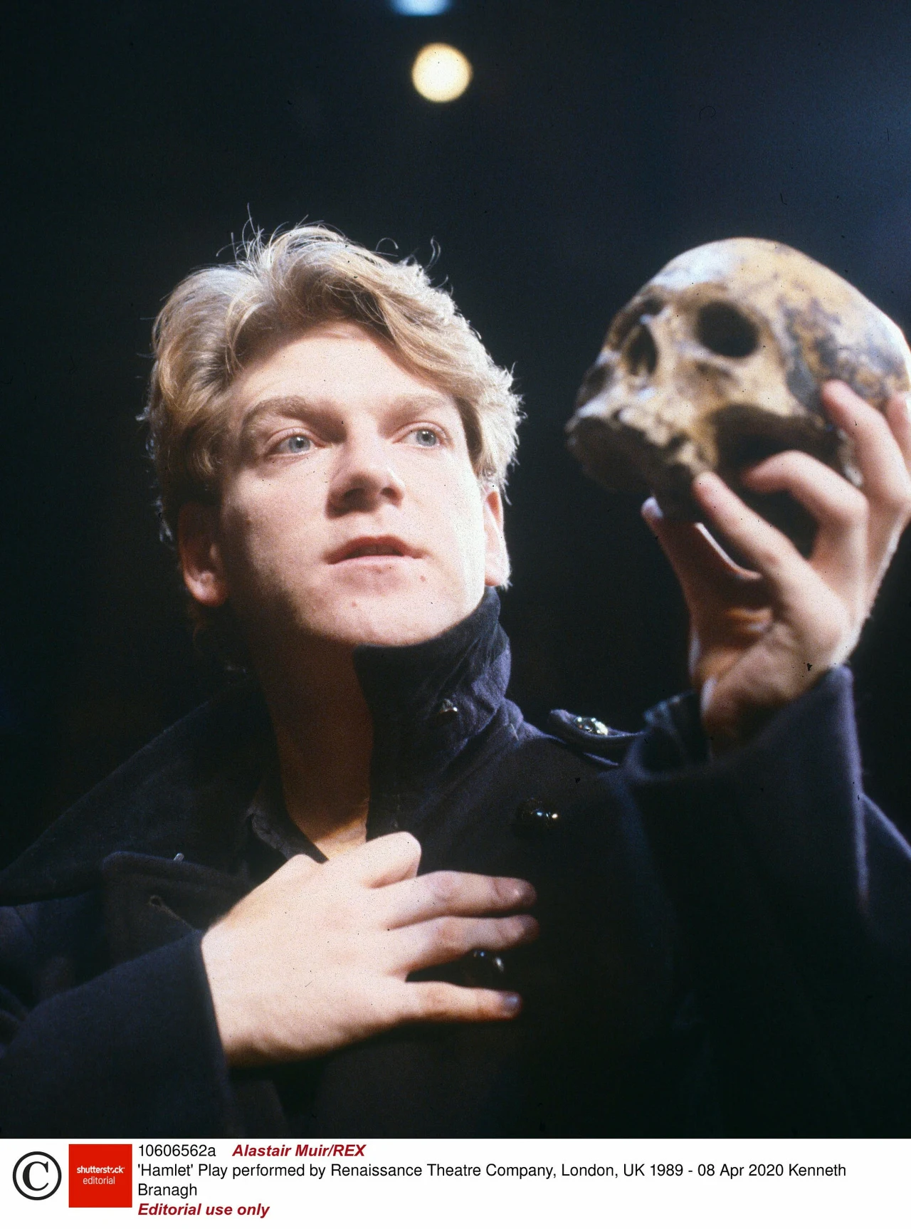 Debiutem Branagha za reżyserskim sterem była filmowa adaptacja szekspirowskiej sztuki "Henryk V”, w której również wystąpił. Nominacje do licznych nagród, w tym Oscara, sprawiły, że znany dotąd bardziej jako aktor Branagh zaczął otrzymywać kolejne propozycje reżyserskie. Wkrótce też wyszły spod jego ręki takie filmy, jak: "Umrzeć powtórnie", "Przyjaciele Petera", kolejna adaptacja szekspirowska "Wiele hałasu o nic", “Frankenstein” oraz czarno-biały obraz “W środku mrocznej zimy”. 

Z repertuaru szekspirowskiego Branagh wyreżyserował jeszcze entuzjastycznie przyjętego przez krytykę "Hamleta" (cztery nominacje do Oscara), "Stracone zachody miłości" oraz "Jak wam się podoba".