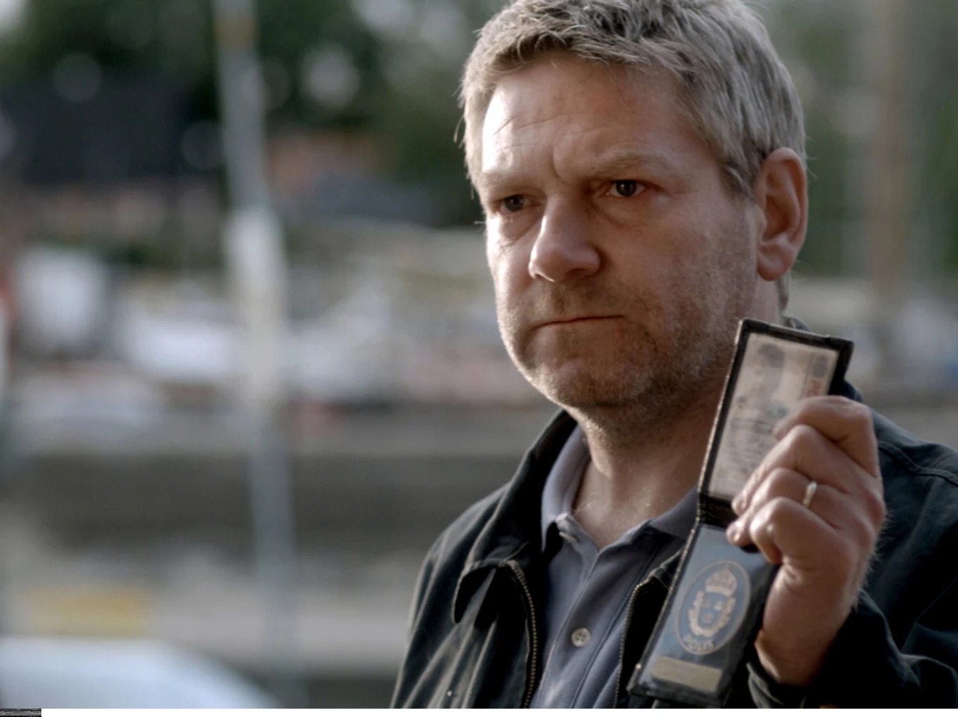 Telewizyjna widownia kojarzy Branagha z nominowanej do Emmy i Złotego Globu roli w nagrodzonym BAFTA serialu "Wallander". Wystąpił też w "Shakleton. Ostatecznym rozwiązaniu", za które otrzymał nagrodę Emmy dla najlepszego aktora oraz nominację do Złotego Globu; oraz "Warm Springs", w którym za rolę Roosevelta zdobył nominację do nagród Emmy oraz Złotego Globu.