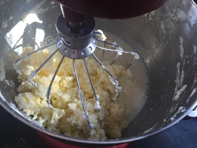 robienie masła