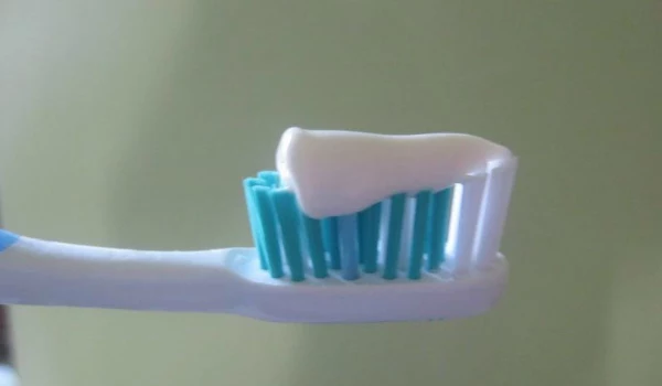domowa pasta do zębów