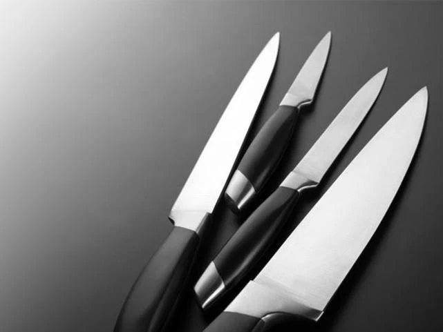 Domowy sposób na czyste noże
