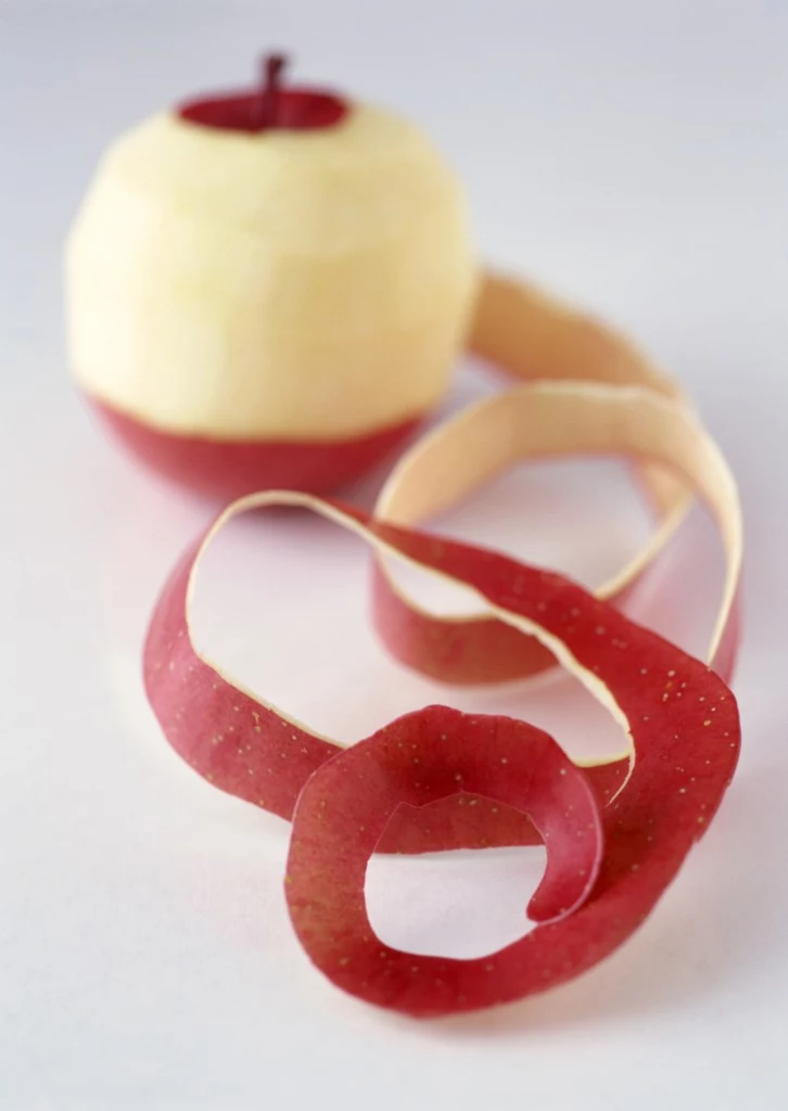 Jak wykorzystać skórki z jabłek