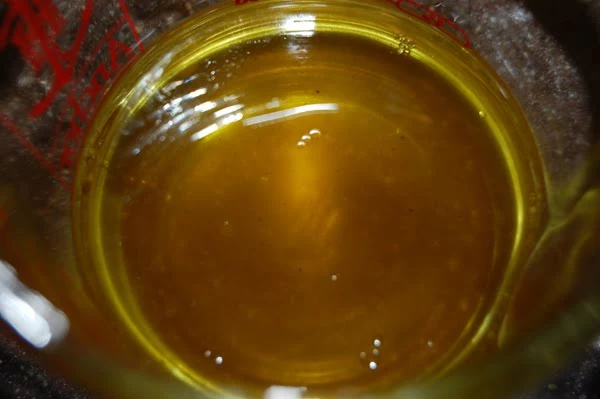 Przepis na olej z pieprzem cayenne