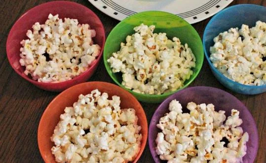 Popcorn z mikrofali