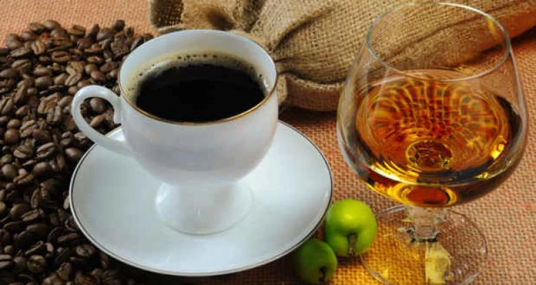Ograniczenie alkoholu i kawy
