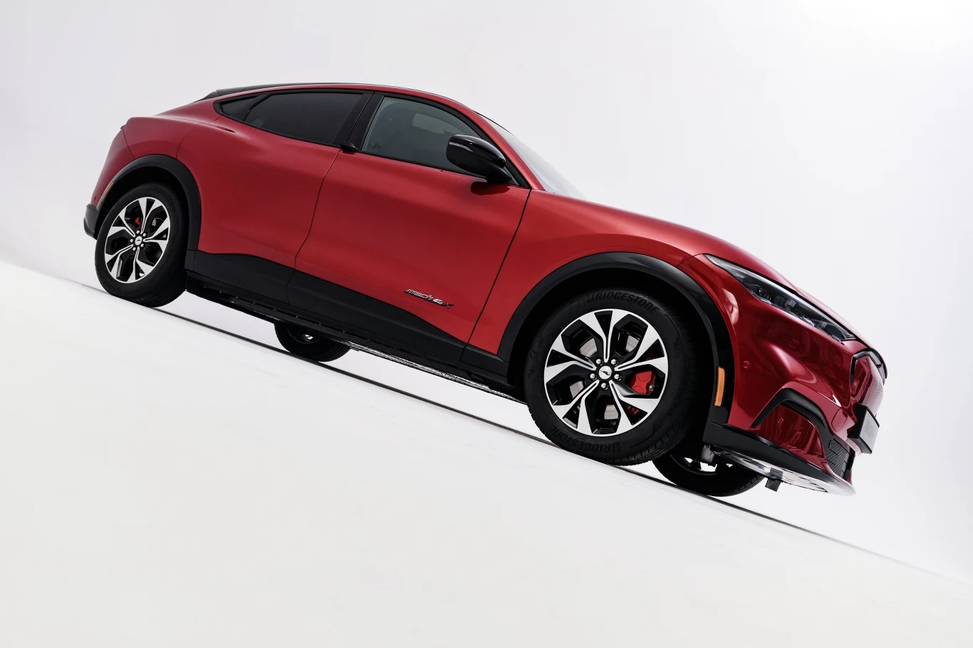 Ford Mustang Mach-E na zdjęciach