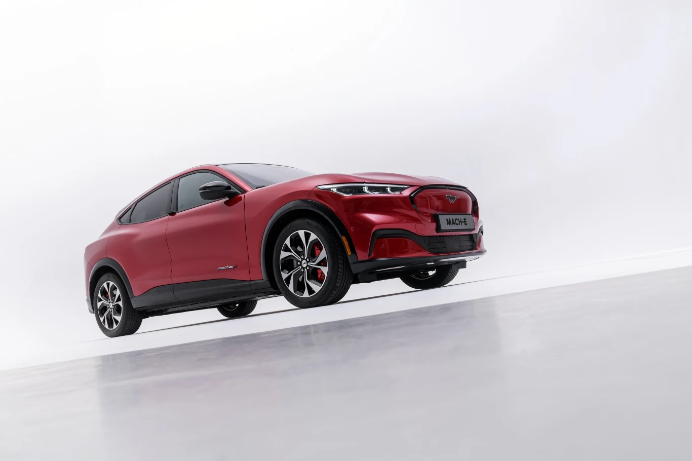 Ford Mustang Mach-E na zdjęciach