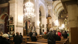 Od 15 grudnia do kościoła będzie mogło wejść mniej wiernych