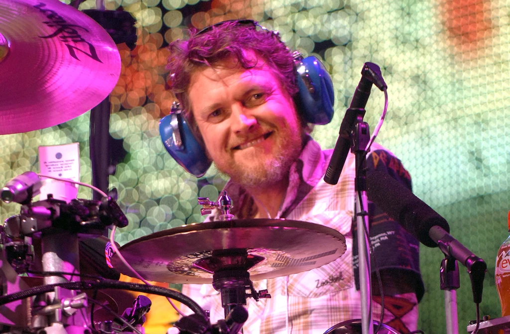 Rick Allen jest jednorękim perkusistą