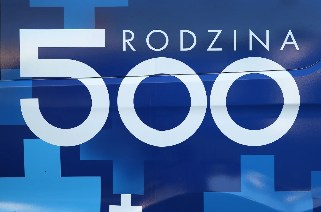 Ponad 41 mld złotych wynosi roczny koszt programu Rodzina 500 plus Ponad 41 mld złotych wynosi roczny koszt programu Rodzina 500 plus