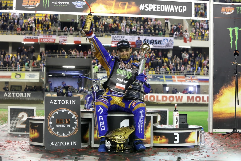 Bartosz Zmarzlik na podium Grand Prix