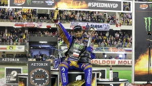 Żużel. Jakub Czosnyka: Anglicy planują skok na polską kasę (felieton)