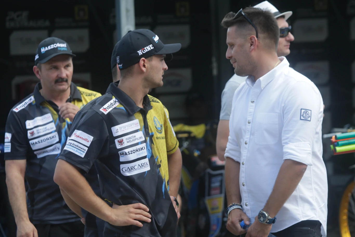 Prezes Jakub Kępa w rozmowie z Bartoszem Zmarzlikiem Prezes Jakub Kępa w rozmowie z Bartoszem Zmarzlikiem