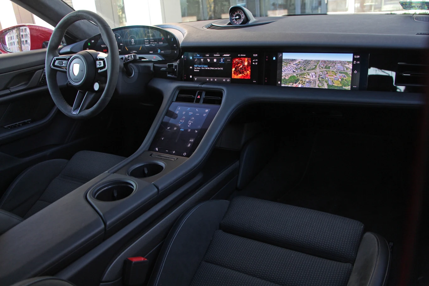 Porsche Taycan 4S