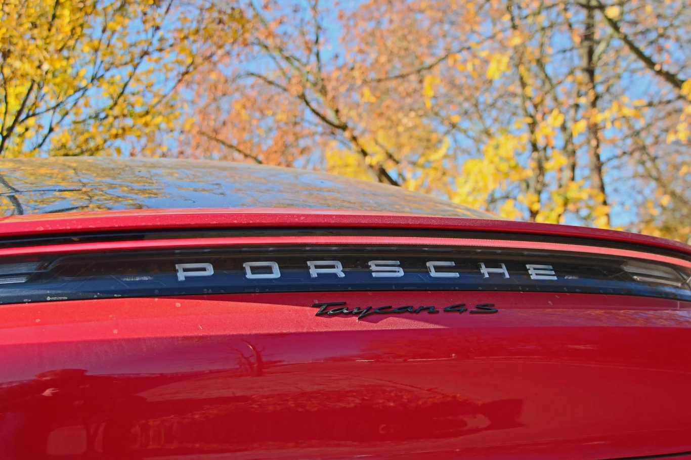 Porsche Taycan 4S