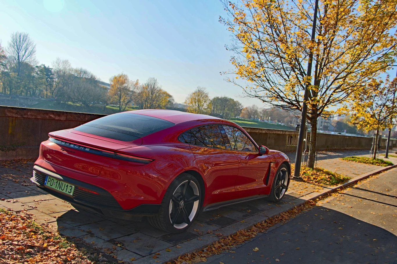 Porsche Taycan 4S