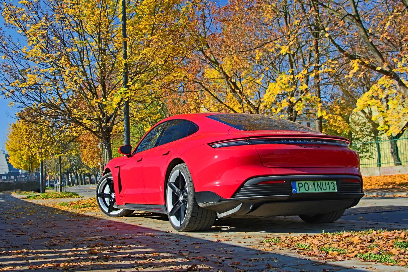 Porsche Taycan 4S