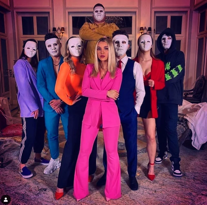 Natalia "Natsu" Kaczmarczyk i inni członkowie "TEAMU X 2.0" Natalia "Natsu" Kaczmarczyk i inni członkowie "TEAMU X 2.0"