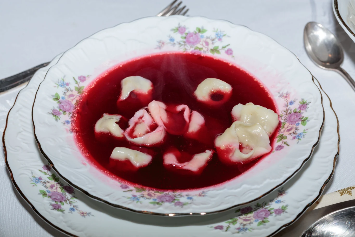 Majeranek podkręca smak wigilijnego barszczu