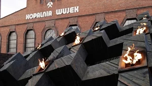 Pomnik Dziewięciu z Wujka przy ul. Wincentego Pola w Katowicach