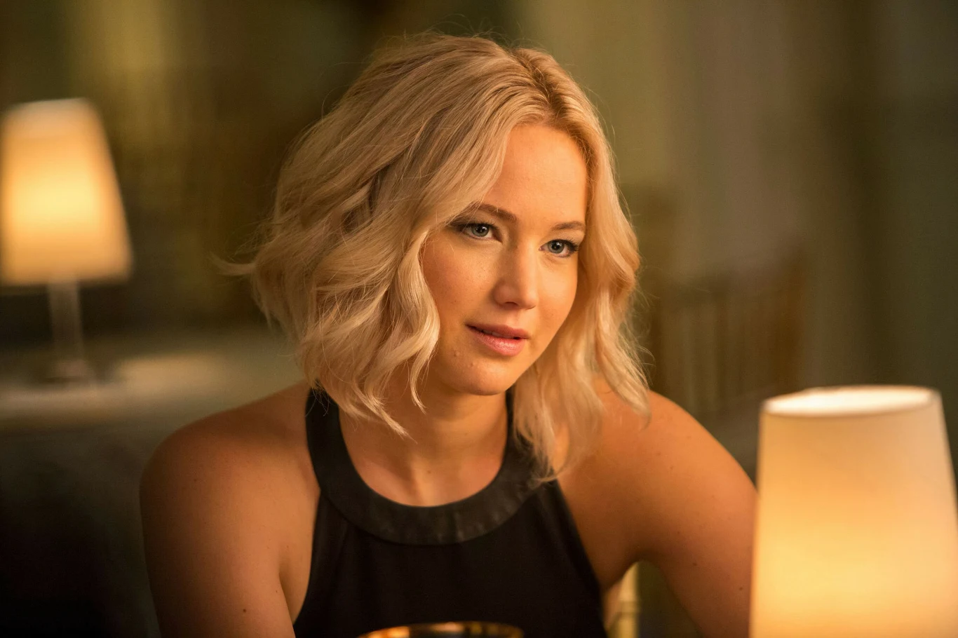 Jennifer Lawrence w filmie "Pasażerowie" Jennifer Lawrence w filmie "Pasażerowie"