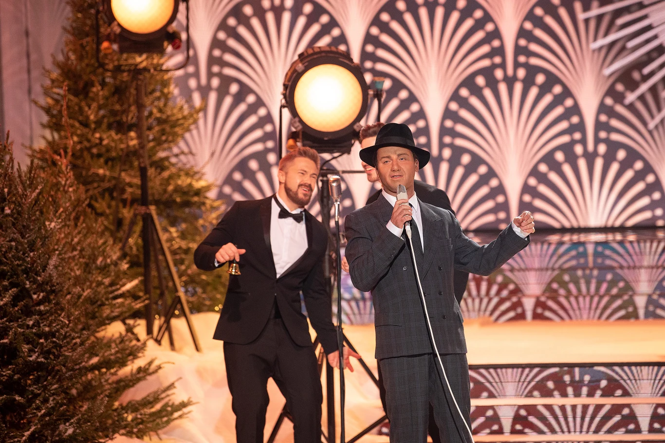 Stefano Terrazzino jako Frank Sinatra Stefano Terrazzino jako Frank Sinatra